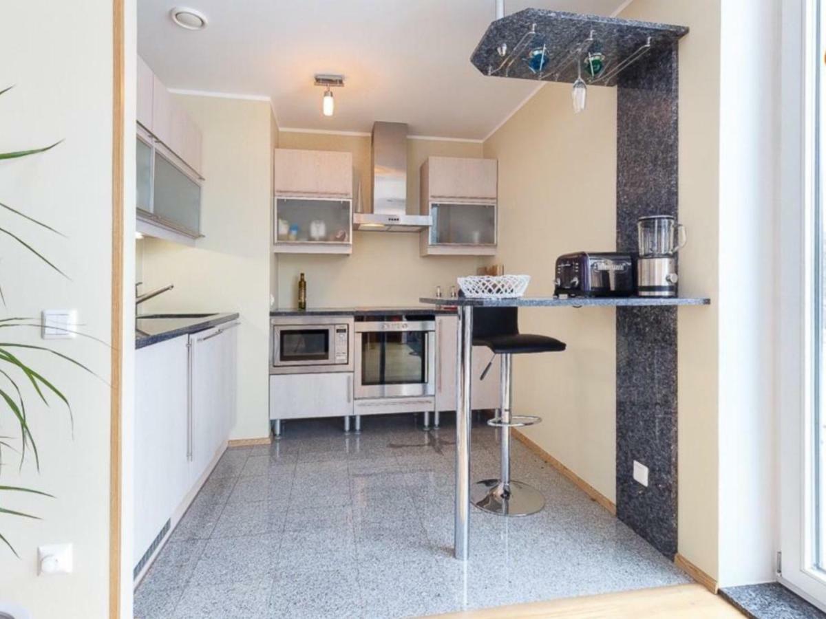 Papli 34 Apartment With Pool ปาร์นู ภายนอก รูปภาพ